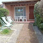 Semesterbostad Maison Classee Avec Jardinets A 800m De La *