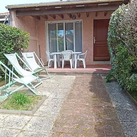 펜션 Maison Classee Avec Jardinets A 800m De La *