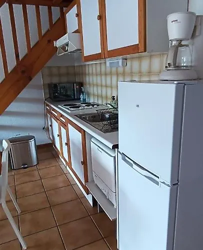 Maison Avec 2 Jardinets à 800m De La *